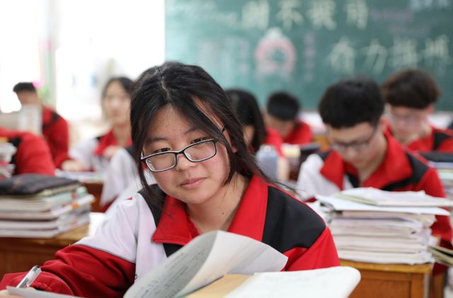 学生时代，青春的色彩与印记