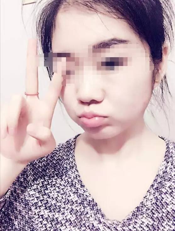 这届年轻人不再买年抛电车了