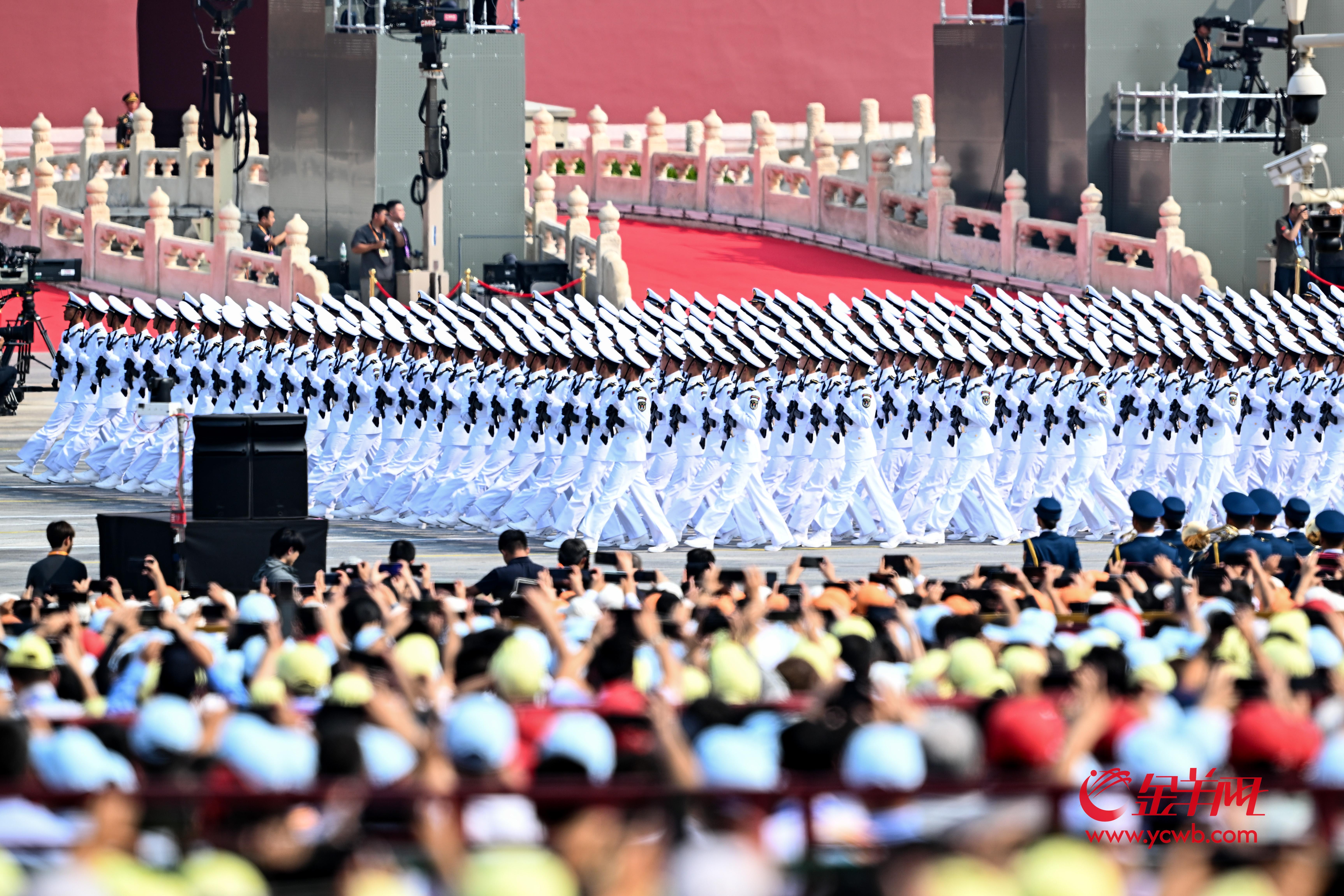 九三阅兵隆重举行后特朗普发声九三阅兵后特朗普发声，全球安全格局的新篇章