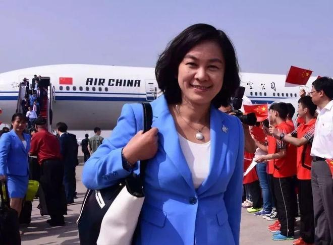 华春莹霸气回应视频华春莹霸气回应视频，展现中国力量的坚定声音